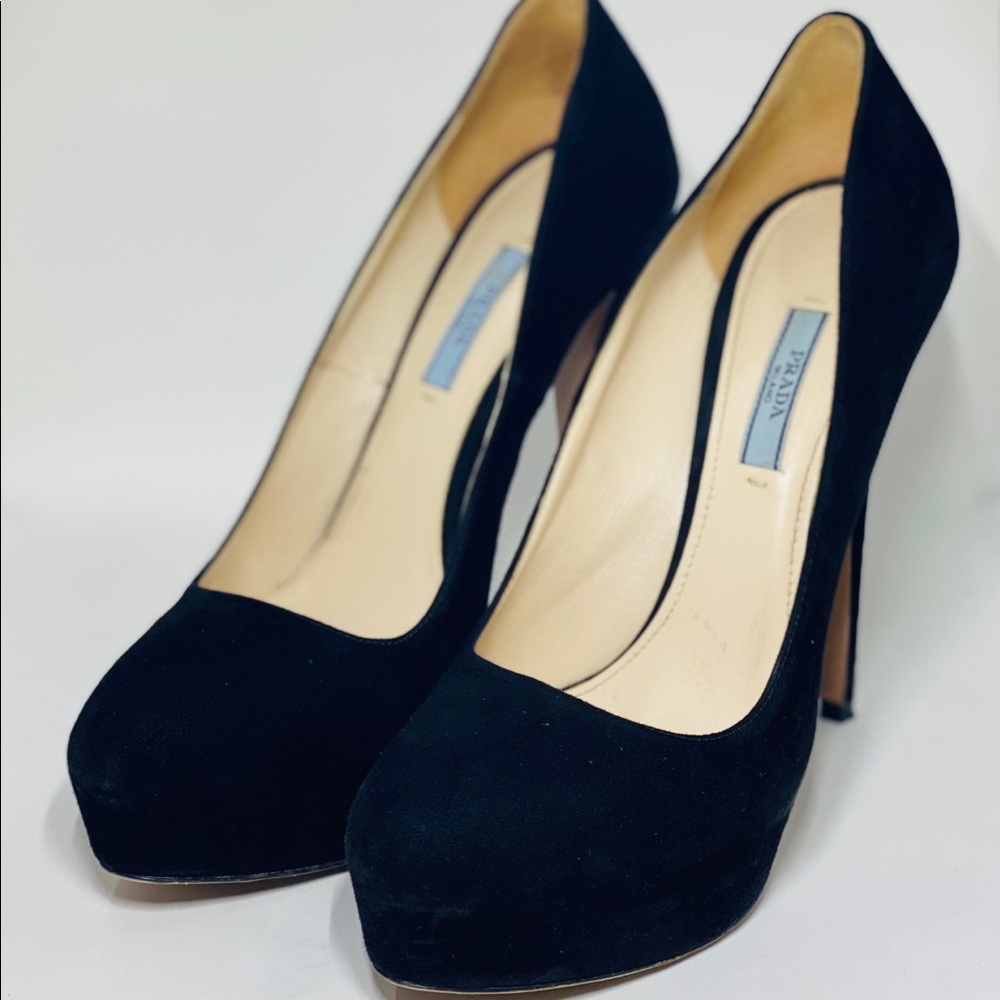 Authentic Prada Suede Black Pumps